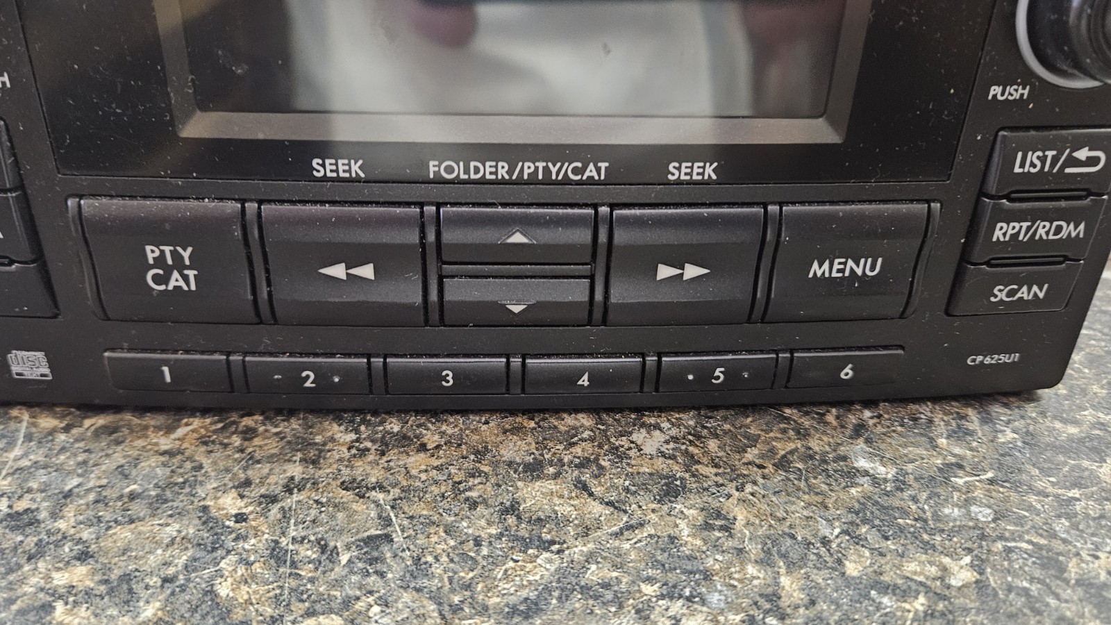 Subaru Forrester Car Stereo Clarion CD 2012 8620SC620 PF-3292B-A OEM