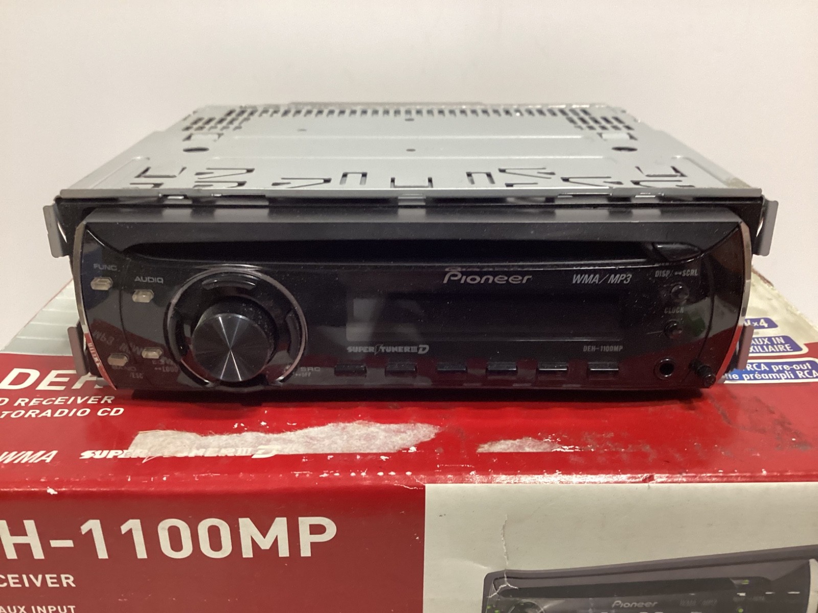 Pioneer DEH-1100MP CD Player WMA MP3 Aux In Car Stereo Radio open box