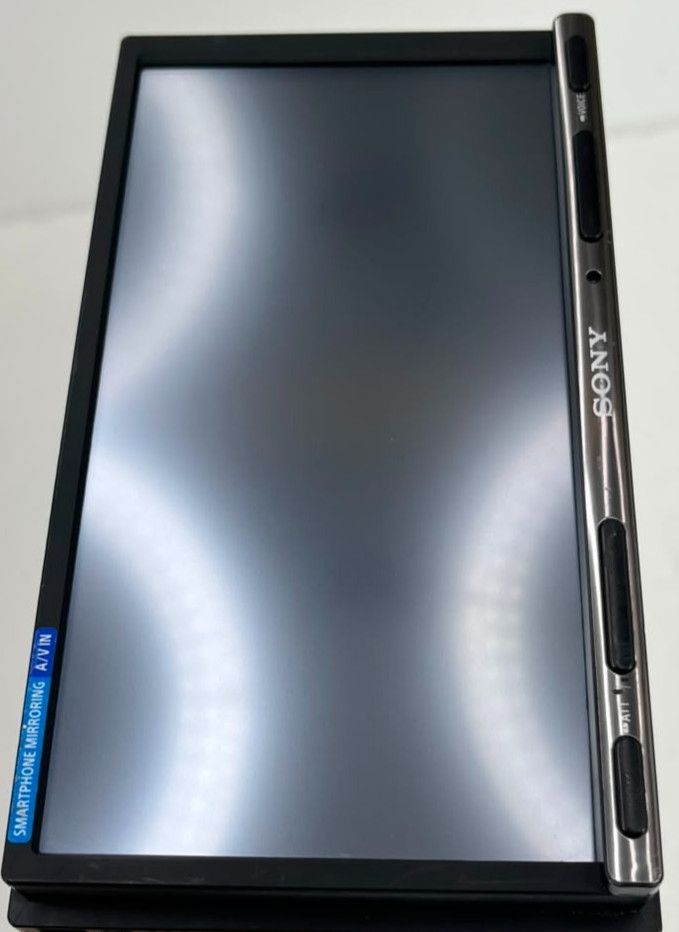Sony XAV‑AX3250 – 7″ Touchscreen Media Receiver – Apple CarPlay / Android Auto