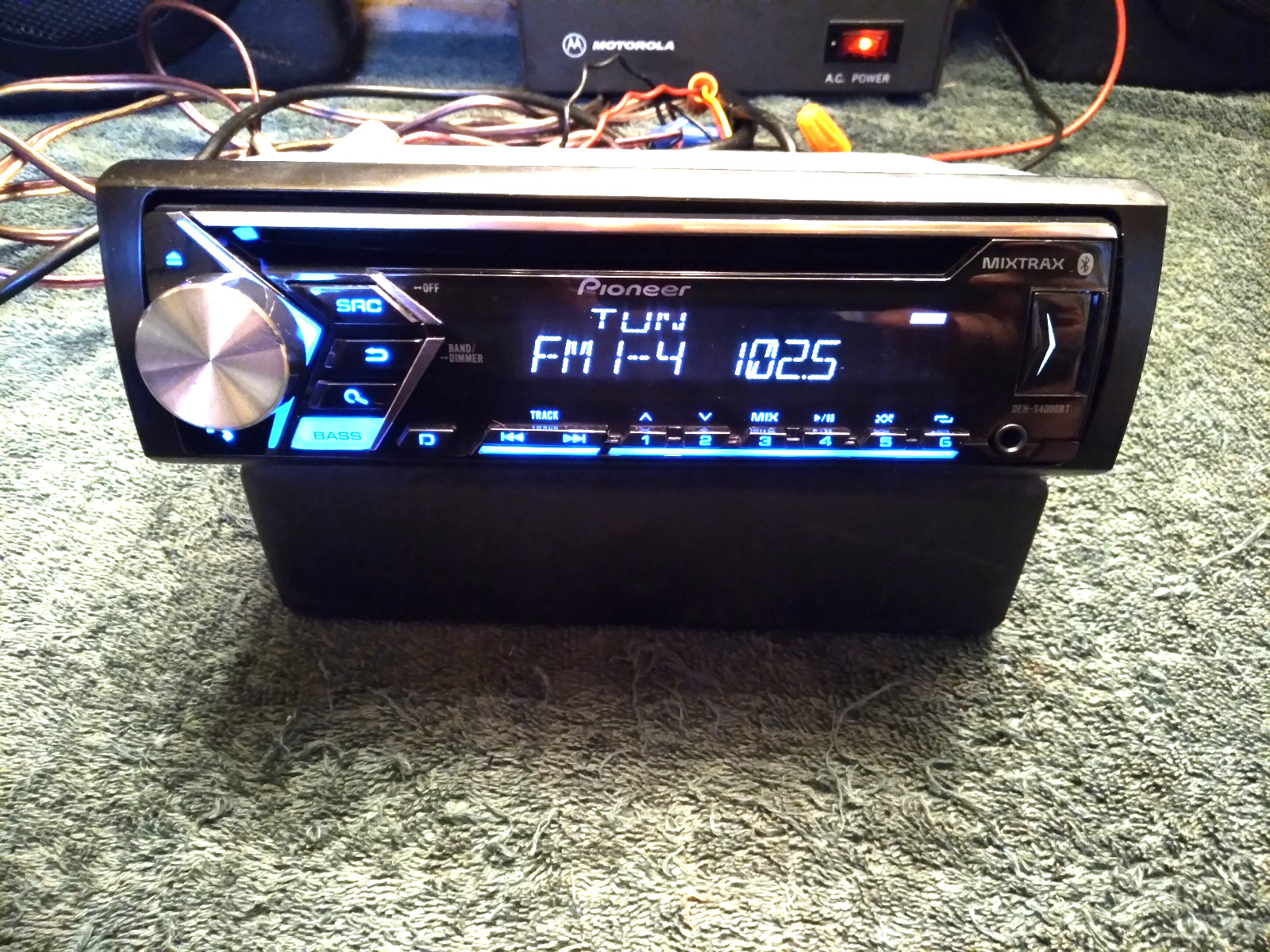 Pioneer DEH-S4000BT, Bluetooth CD /MP3/ USB, Receiver, 200 watts,