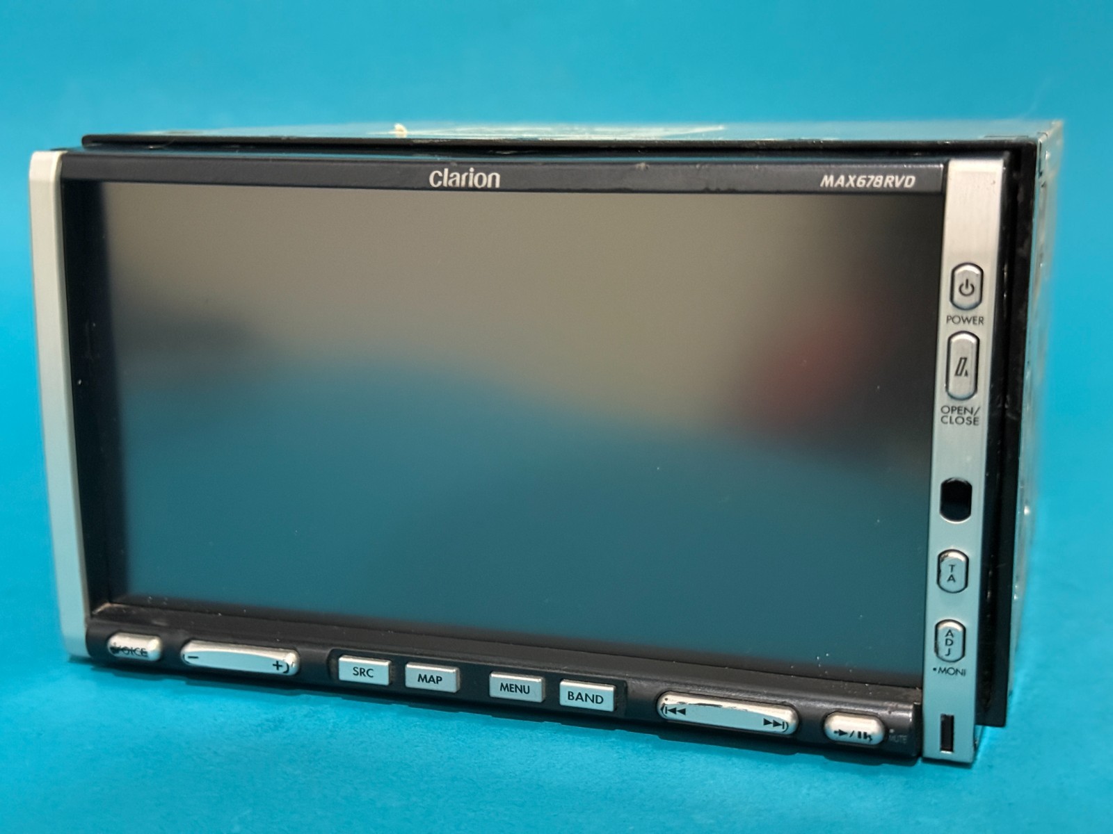 Clarion MAX678RVD Double DIN Car Stereo DVD GPS Navigation Bluetooth Ready Multi