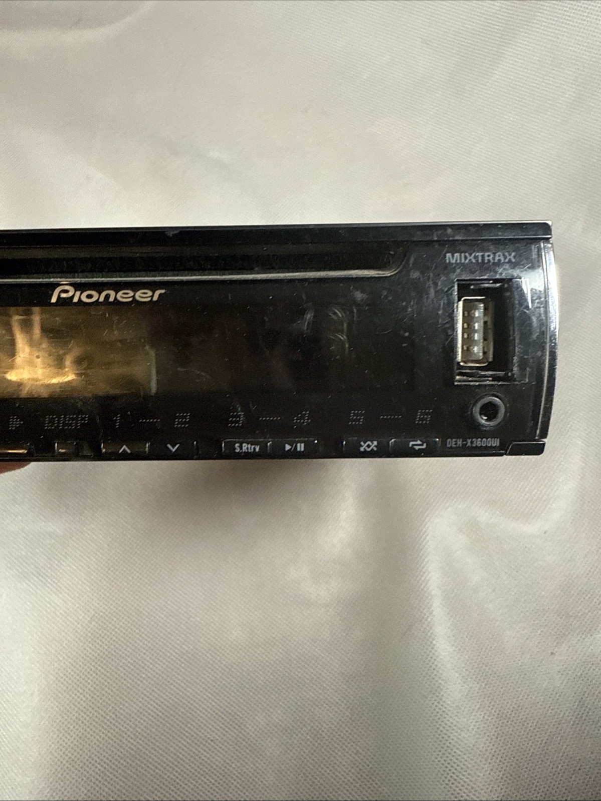 Pioneer DEH-X3600UI CD Player Android iPhone Pandora AM FM C2