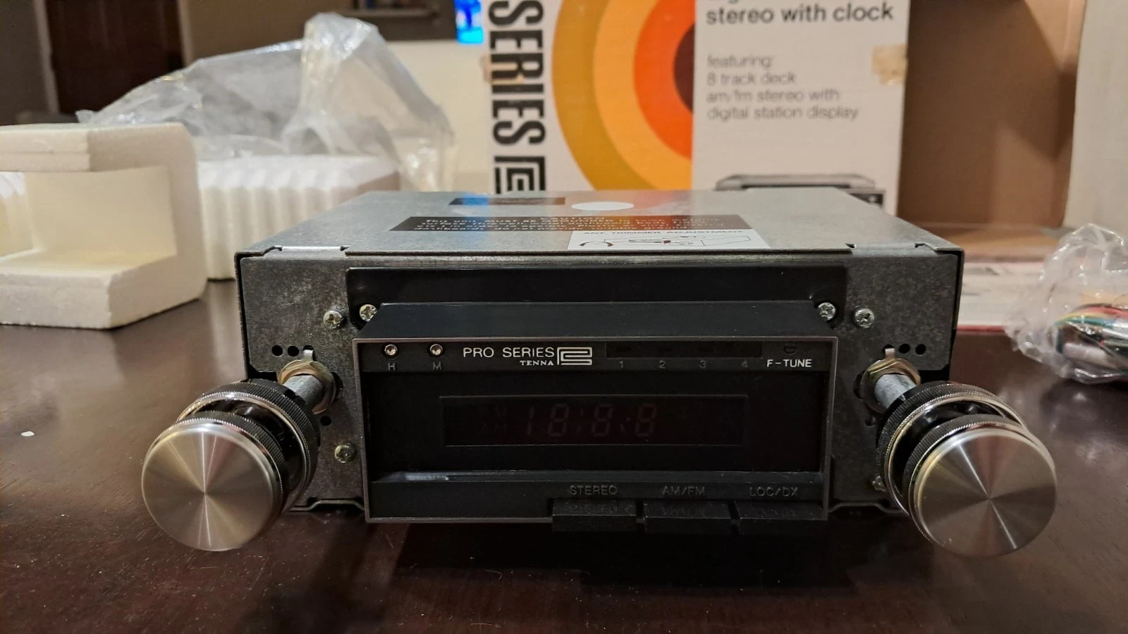 Vintage Tenna Pro Series T3009 DMX Car Stereo In Dash 8 Track AMFM Digital Clock