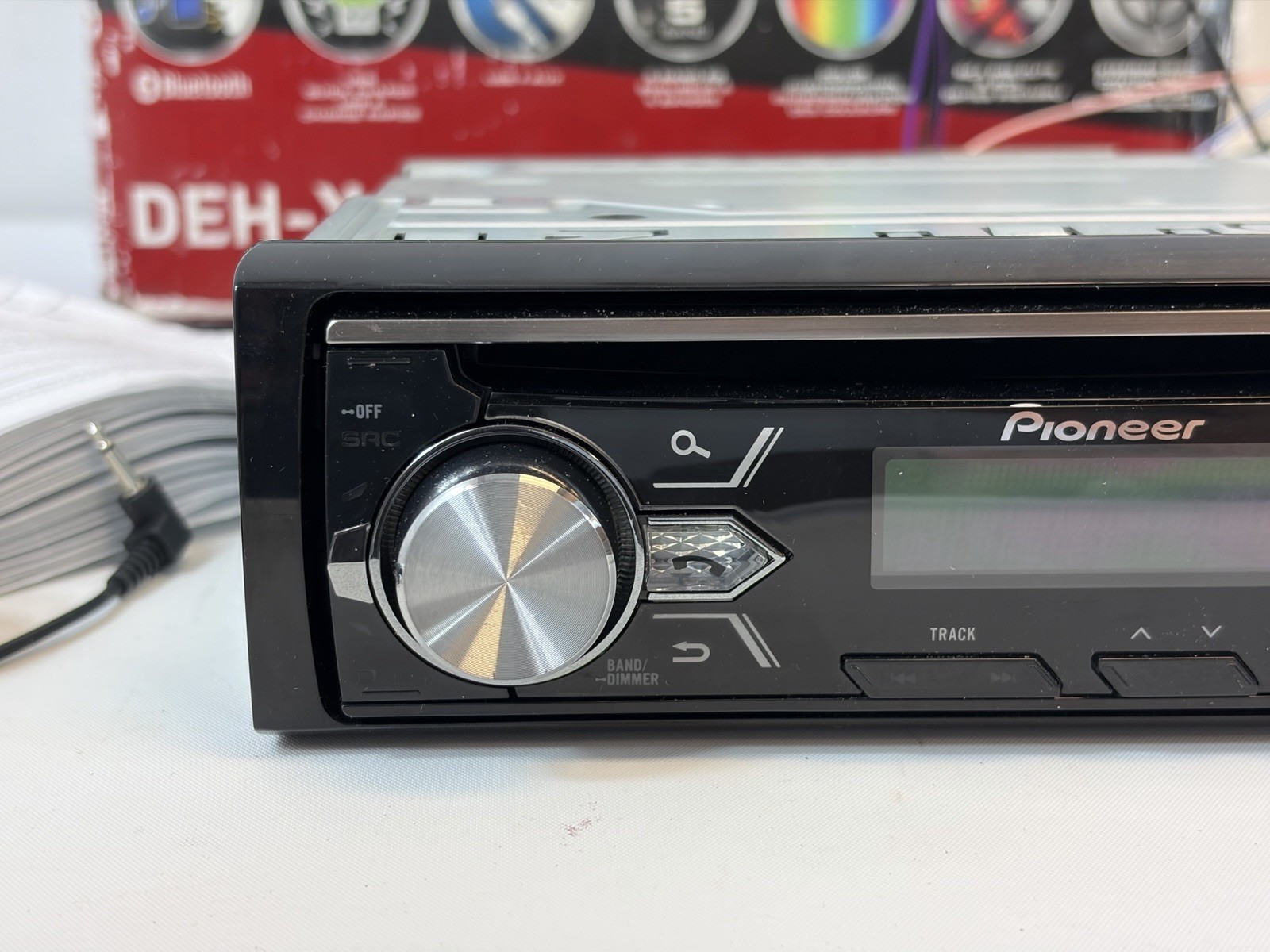 Pioneer DEH X4900BT CD RDS Receiver Car Stereo Bluetooth USB AUX Spotify iPhone