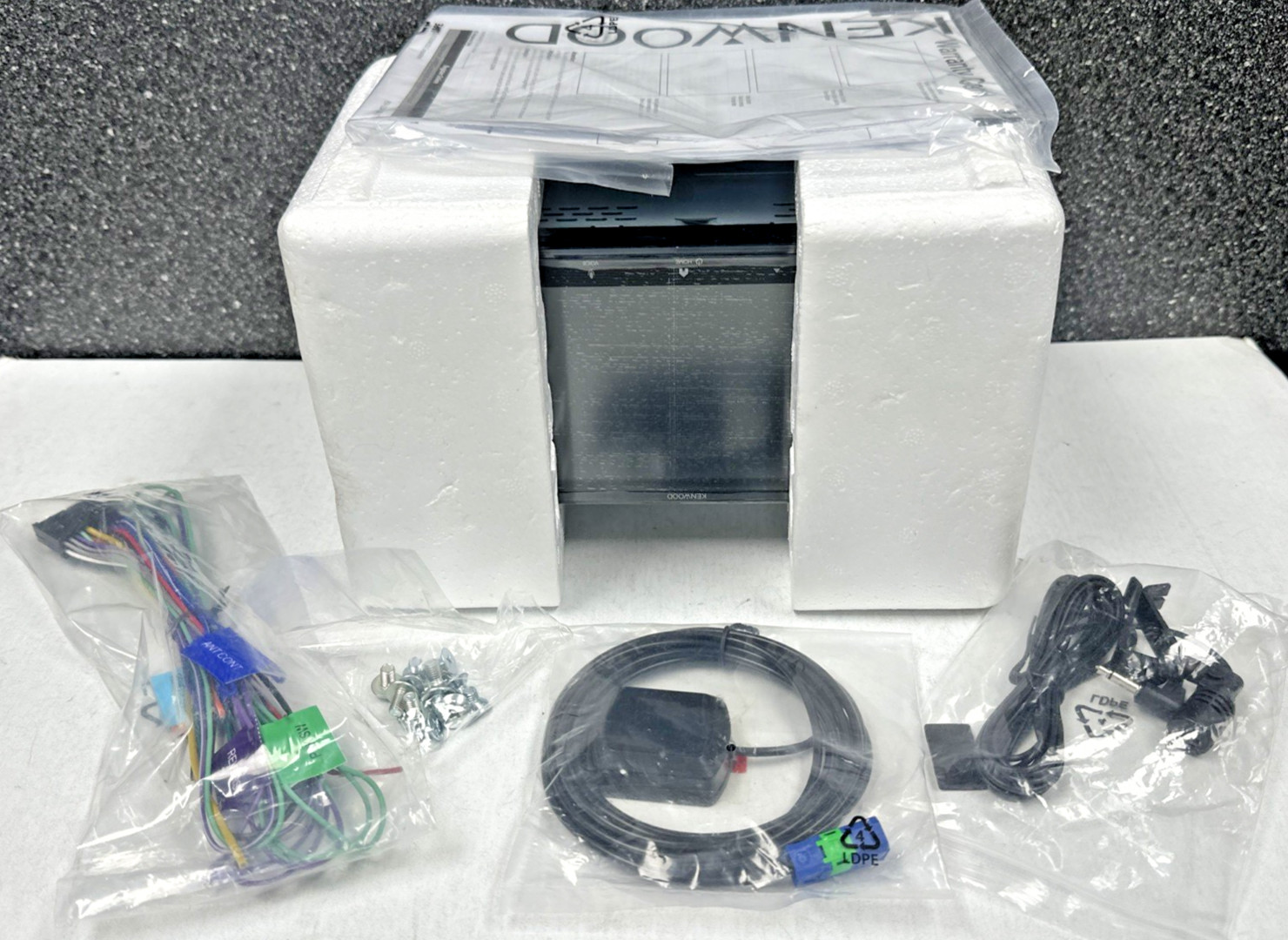 Kenwood DMX8710S Bluetooth Apple CarPlay Android Auto Car Multimedia Receiver