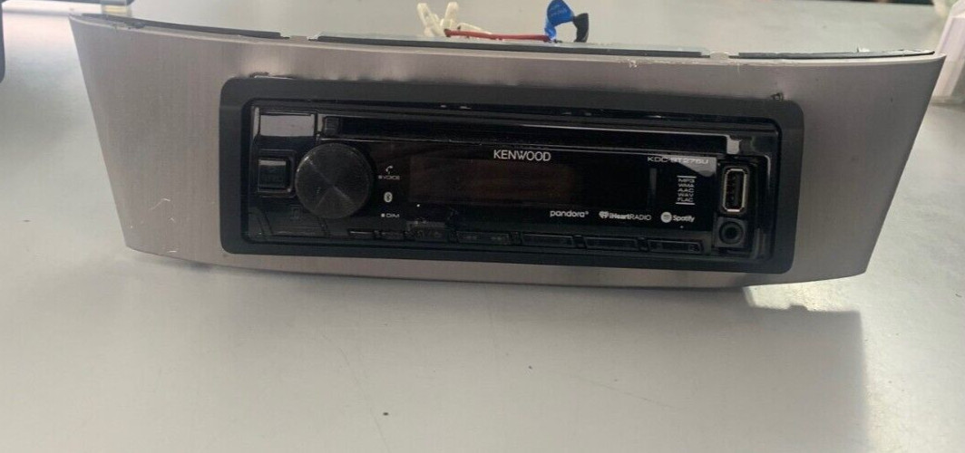 KENWOOD CAR STEREO KDC-BT275U CAME OUT FROM 2004 INFINITY WITH ADAPTER