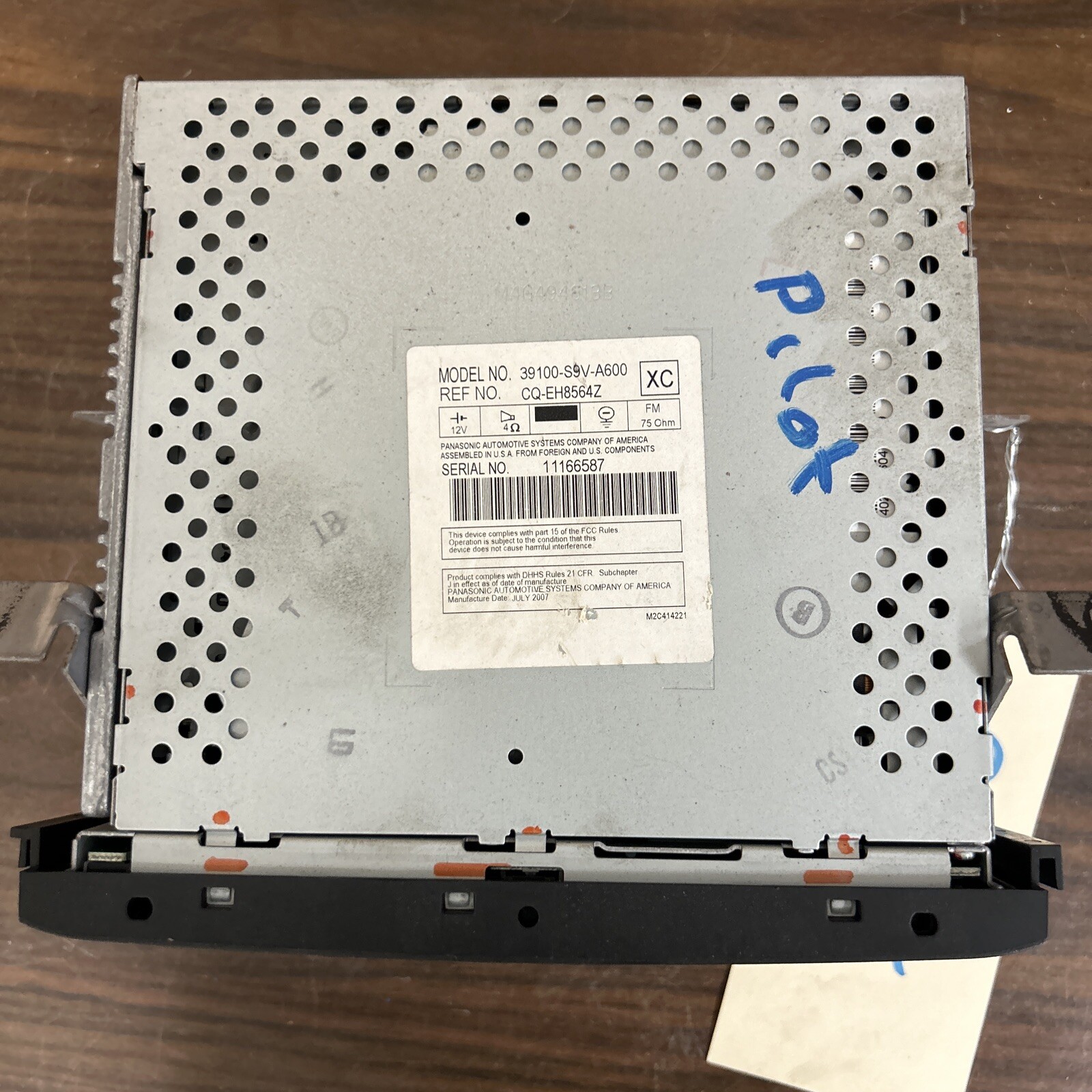 06-08 Honda Pilot EX-L AM FM XM 6 disc CD radio receiver 39100-S9V-A600 1TV6