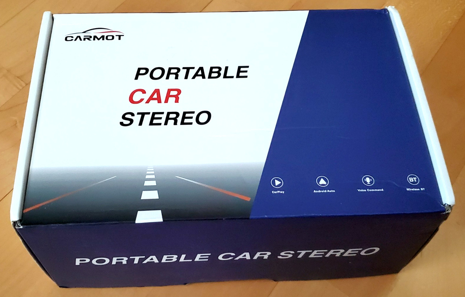 Portable 9″ Wireless Stereo Apple Carplay / Android Touchscreen, Voice Control