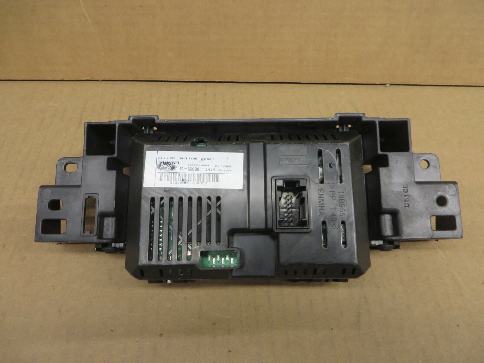 FORD FOCUS ESCAPE 15 16 17 DISPLAY TOUCH SCREEN FACTORY DASH UNIT # FIFT18B955CF
