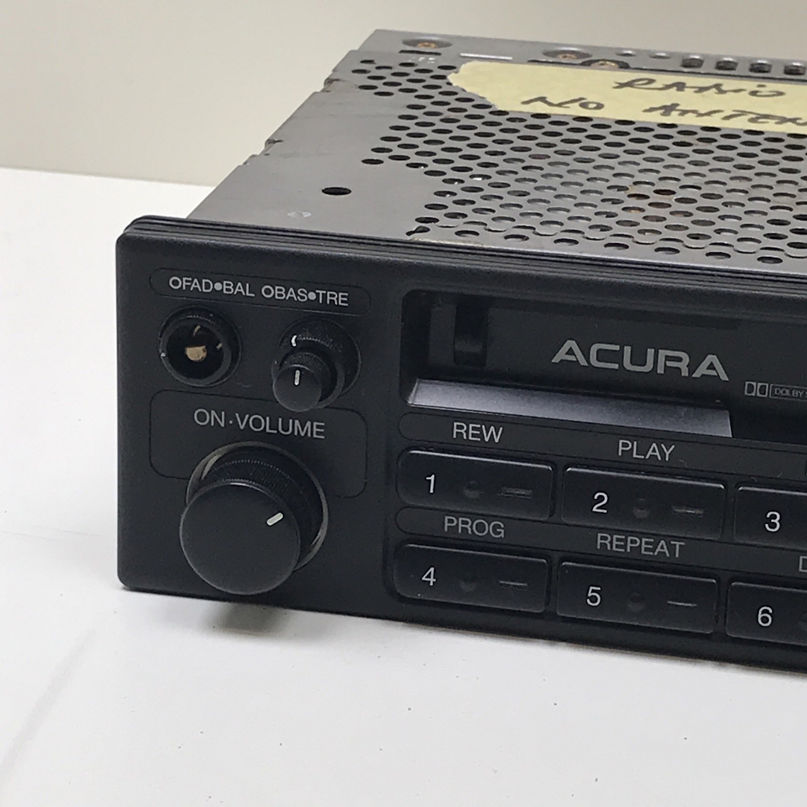 Acura Radio Stereo Tape Deck Model 39100-SK7-A122-M1 In Dash Stereo AM FM Player