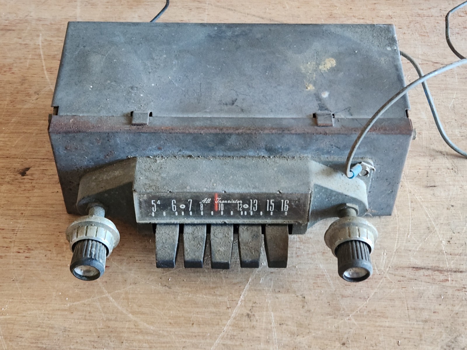 All Transistor AM Car Radio USA Unbranded Vintage Parts Repair Not Working