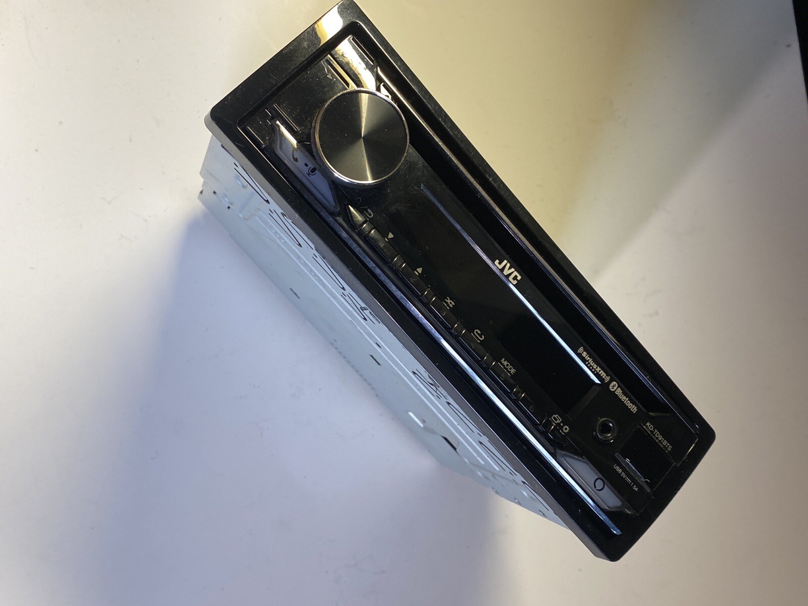 JVC KD-TD91BTS Bluetooth & CD Receiver With Original Box