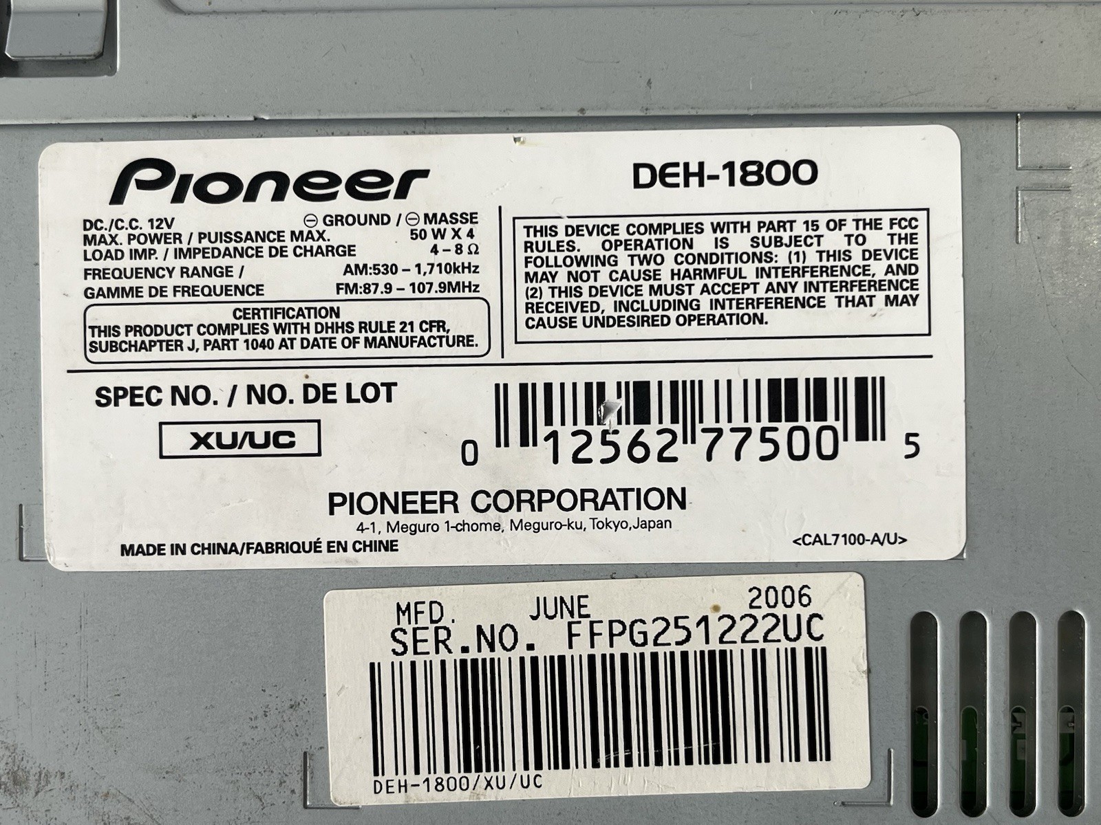 Pioneer DEH-1800 Car Stereo CD Player AM FM Receiver 50Wx4 For Parts Repair