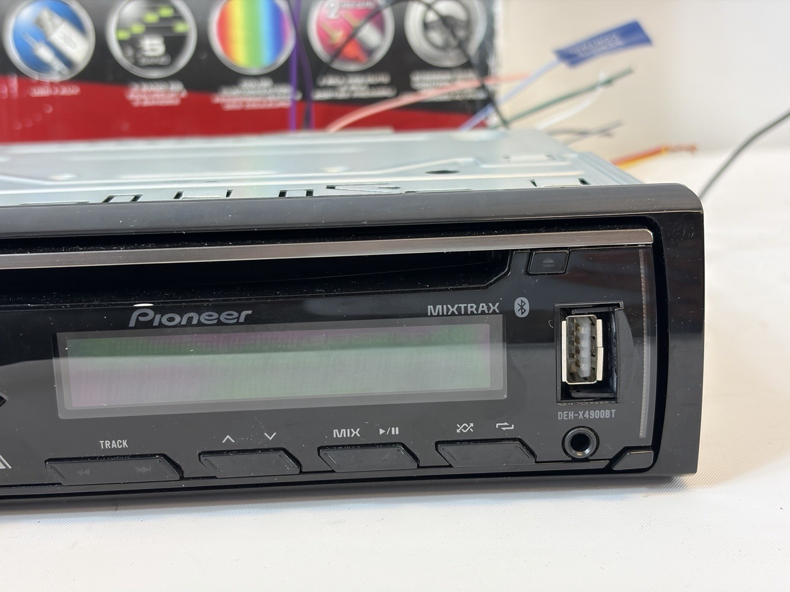 Pioneer DEH X4900BT CD RDS Receiver Car Stereo Bluetooth USB AUX Spotify iPhone
