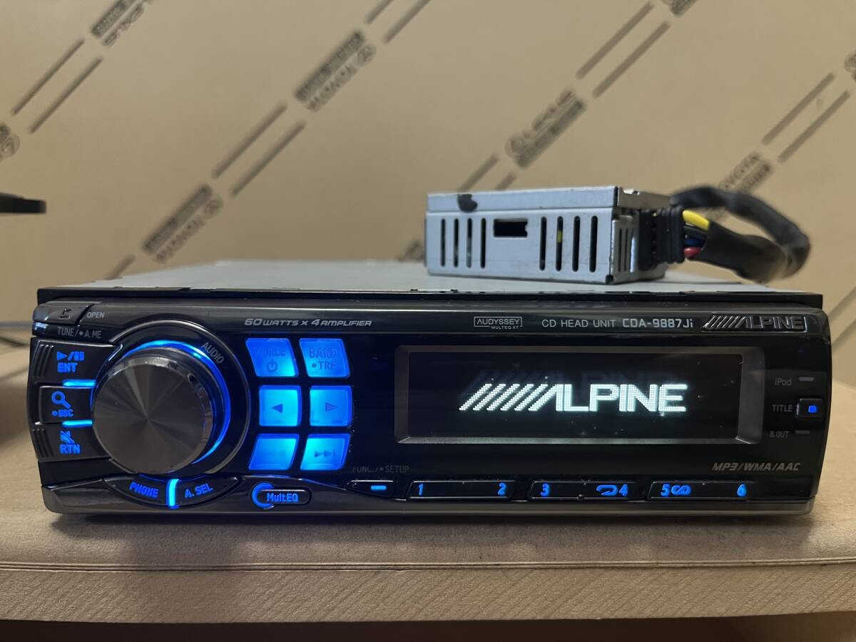 ALPINE CDA-9887Ji 60W x4 CD Player Excellent JAPAN