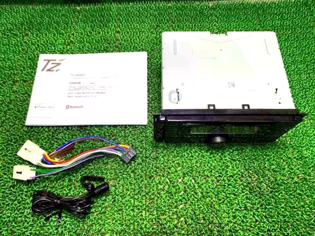 Kenwood TZ-ND001 Car Stereo Receiver Tested Working CD w/ Manual, Mic