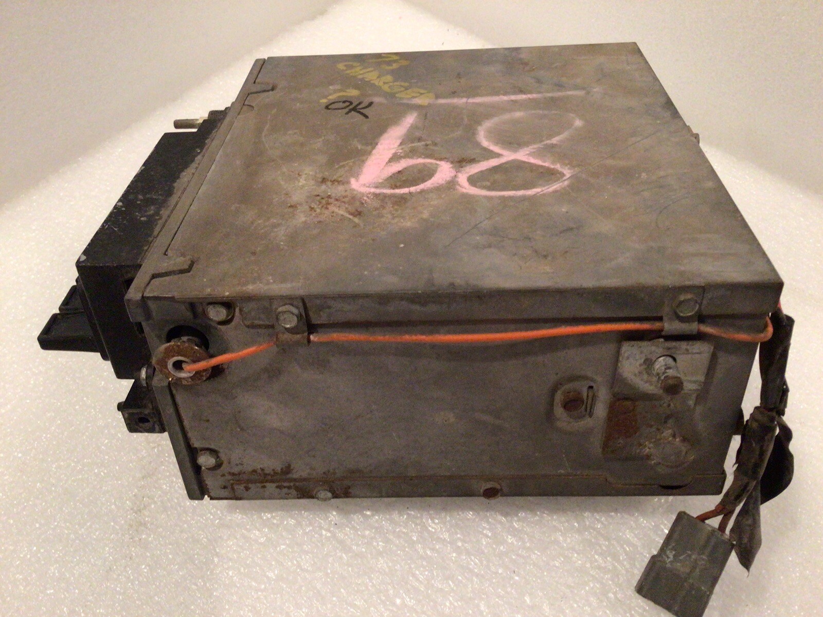 Mopar 1971 – 1974 B-Body AM Radio Chrysler Dodge Charger Solid State Bench OEM