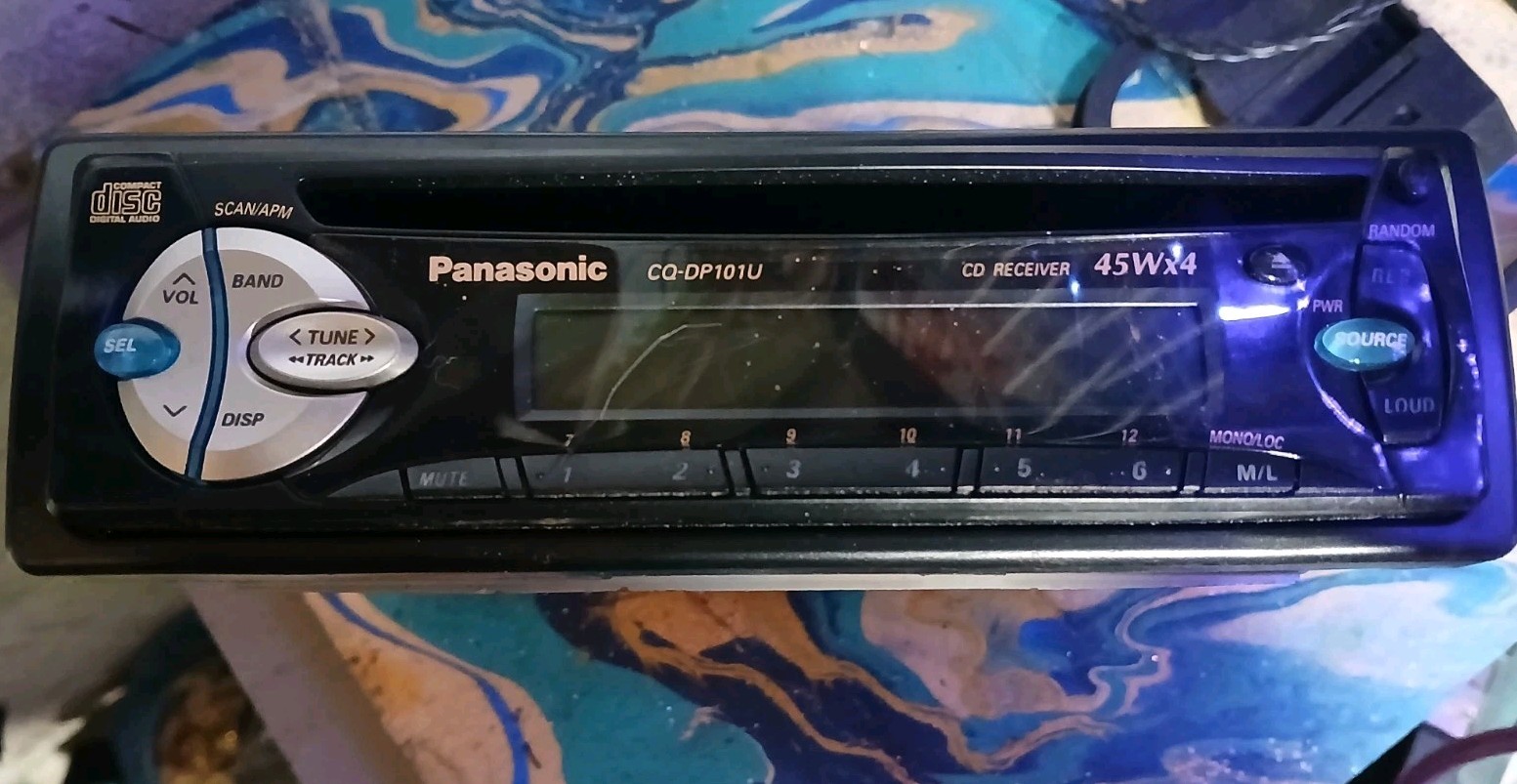 Panasonic CQ-DP101U CD Receiver 1 DIN 45Wx4 FM/AM Radio Car Audio