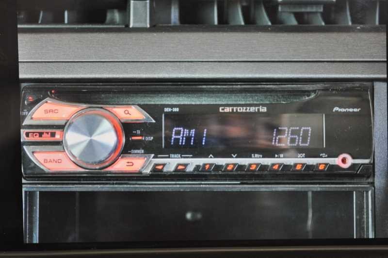 Pioneer carrozzeria DEH-380 CD Player 1DIN Audio Deck Excellent JAPAN