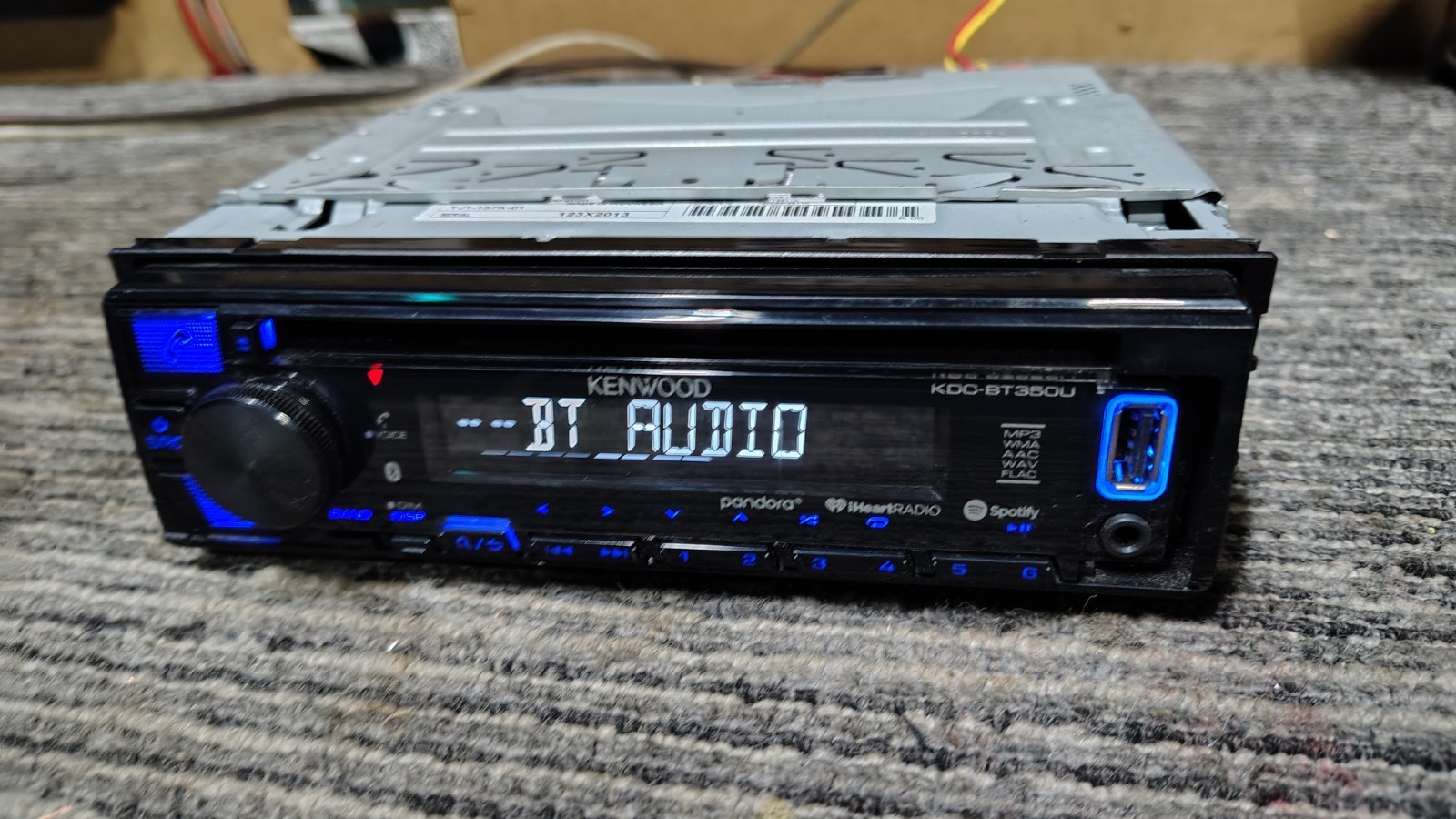 Kenwood KDC-BT350U Bluetooth 200w CD Player iPhone Android BT Tested ✅