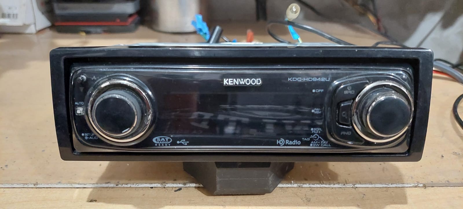 KENWOOD KDC-HD942U Audiophile CD PLAYER HD Built-In SAT USB AUX FULLY WORKING