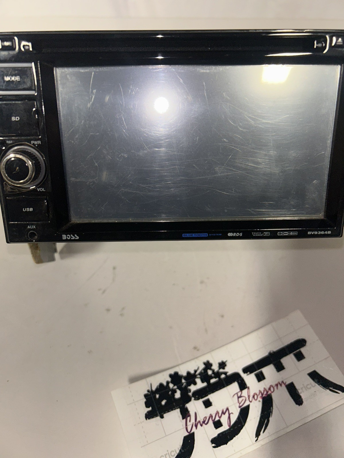 Boss BV9364B AM / FM DVD / MP3 / BT Bluetooth 6.2″ Touchscreen Car Receiver