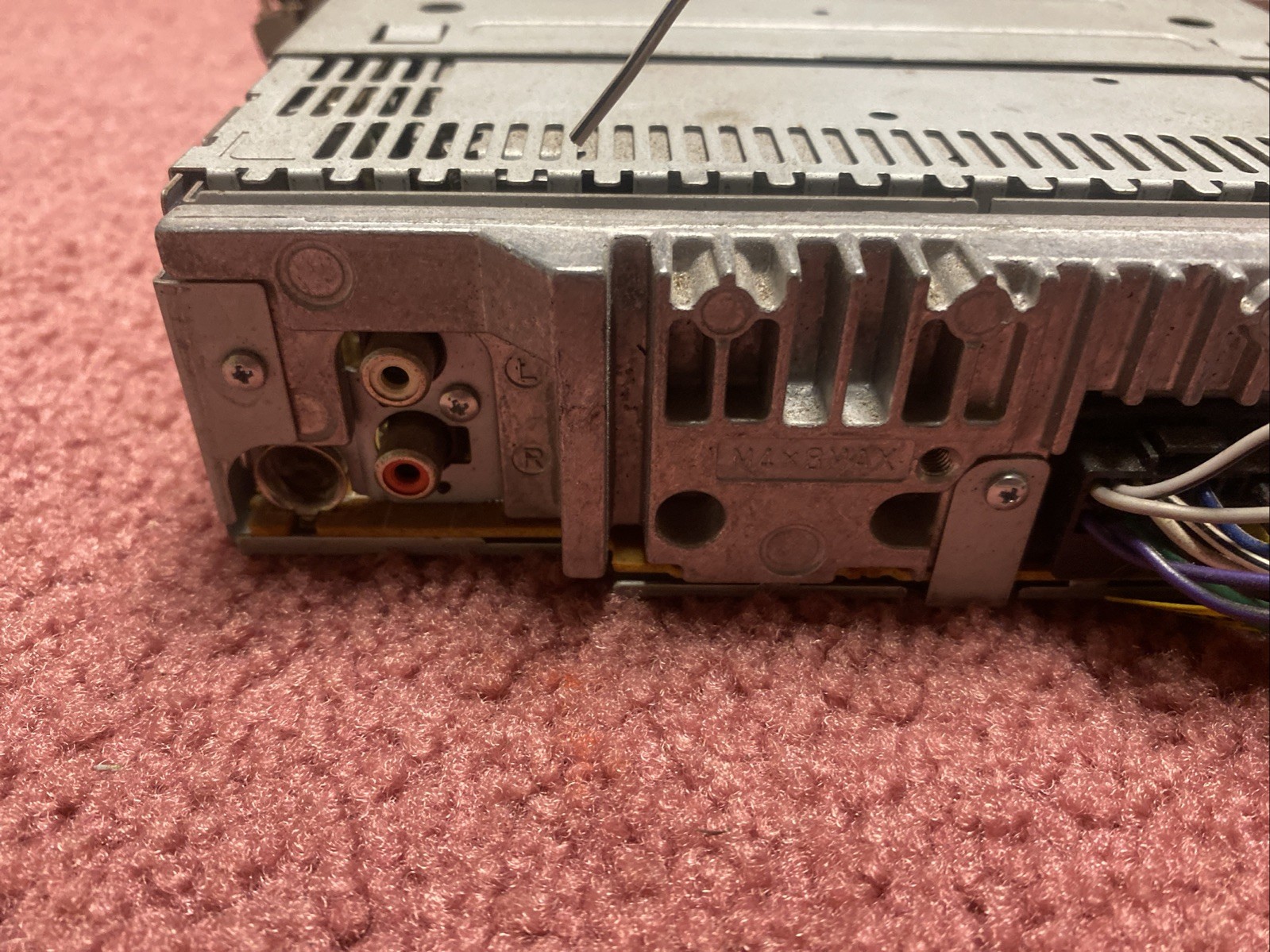 Pioneer Radio DEH-1700. Untested