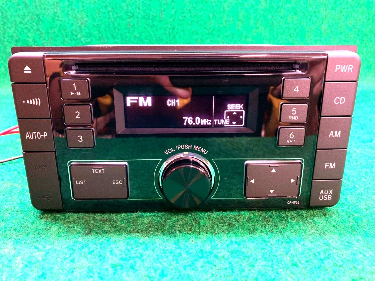 Pioneer CP-W66 Double DIN Car Stereo Receiver Tested Working USB AUX w/ Manual