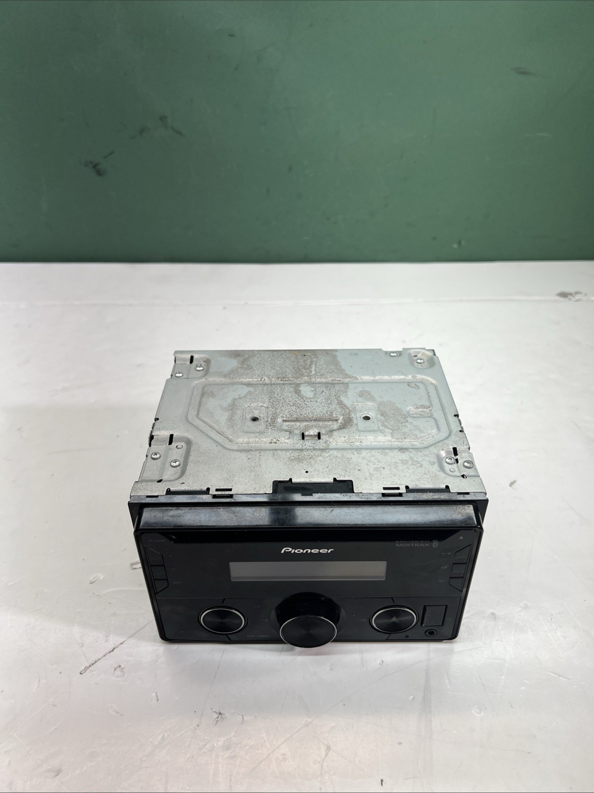 Pioneer FHS520BT Double DIN Car Stereo Receiver
