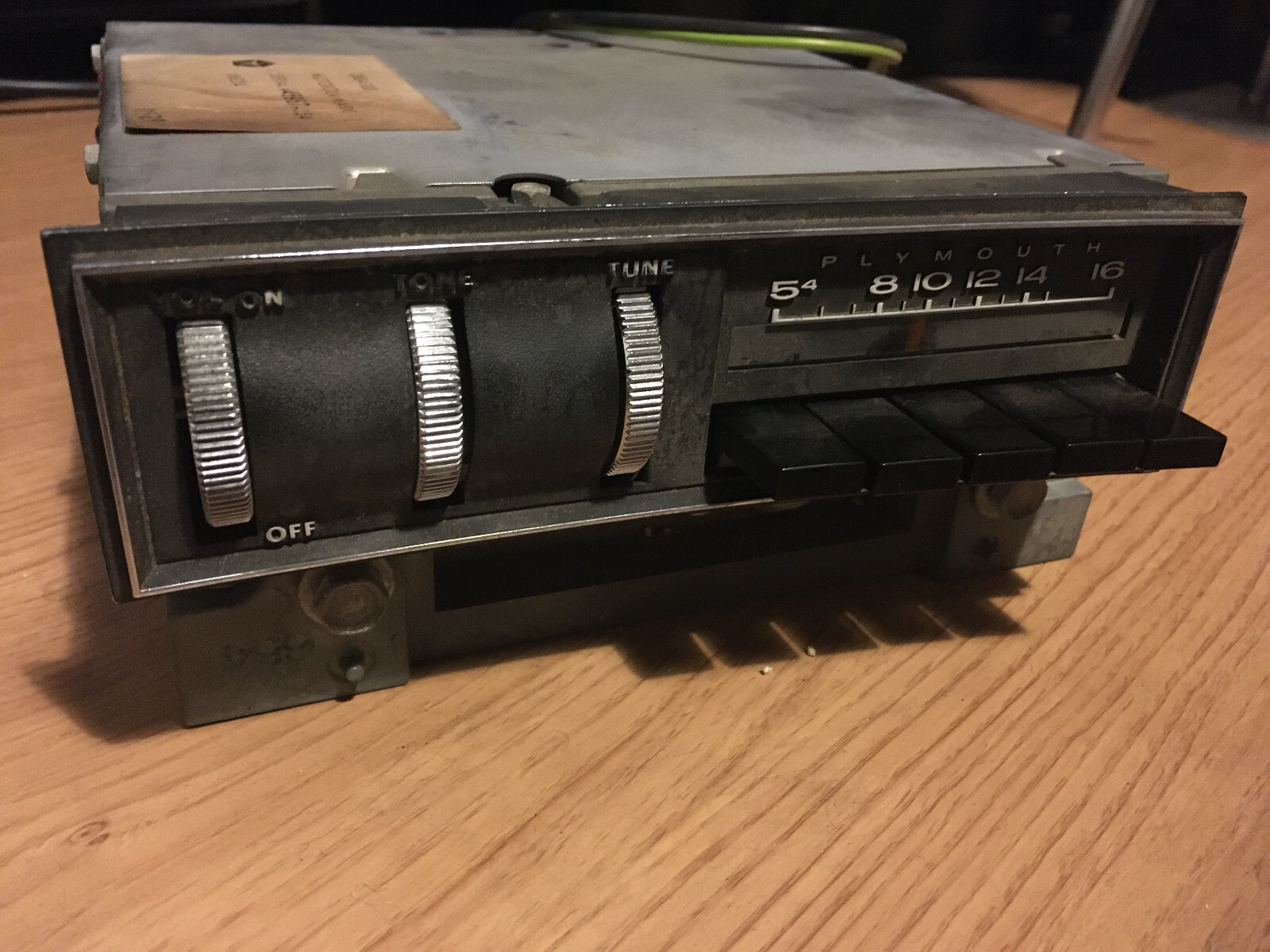 1969 Plymouth Fury MOTOROLA Head Unit/AM Radio (Unknown Cond.)