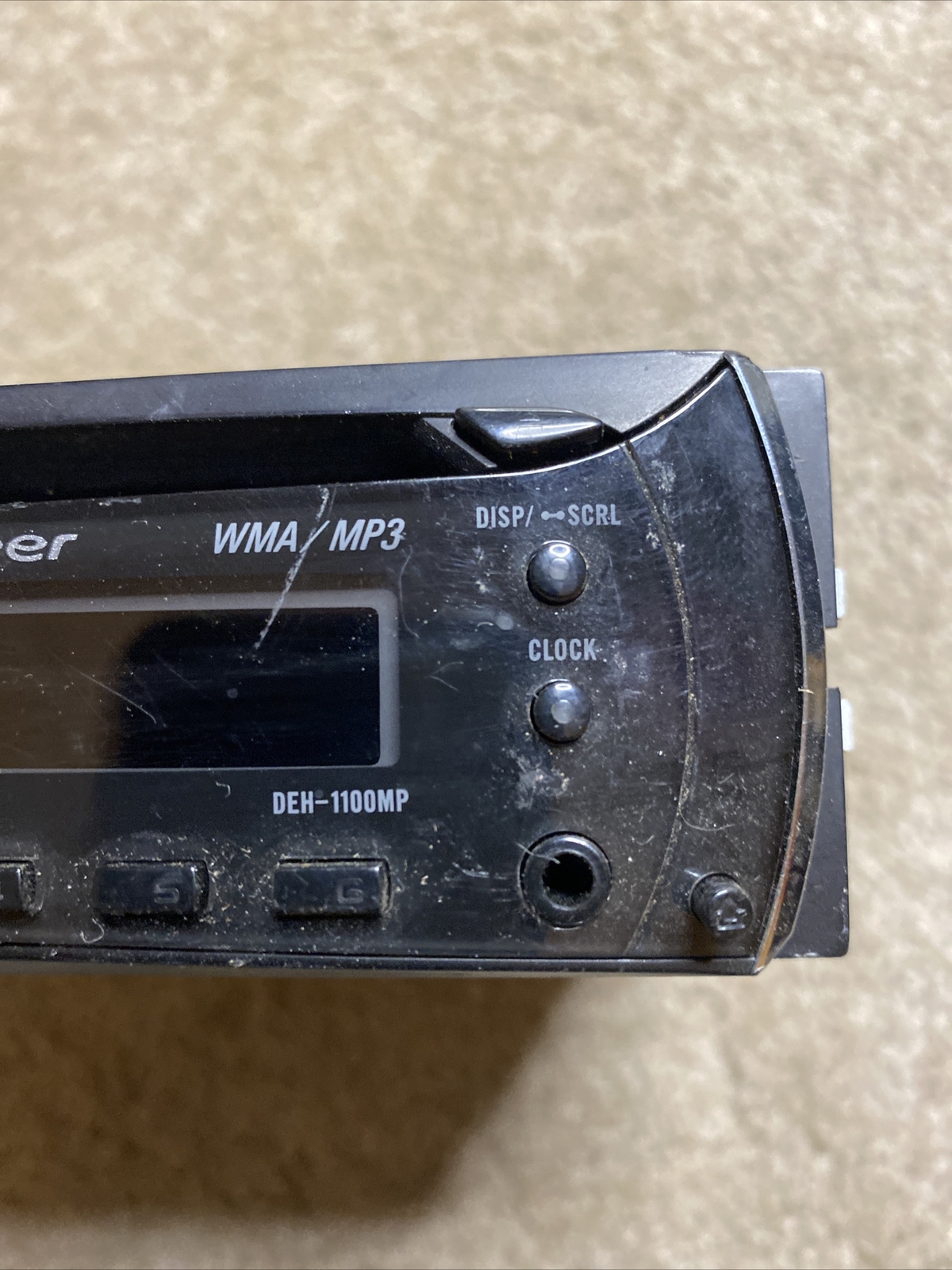 Pioneer DEH-1100MP Radio CD MP3 WMA Player Aux Input Detachable Face Stereo