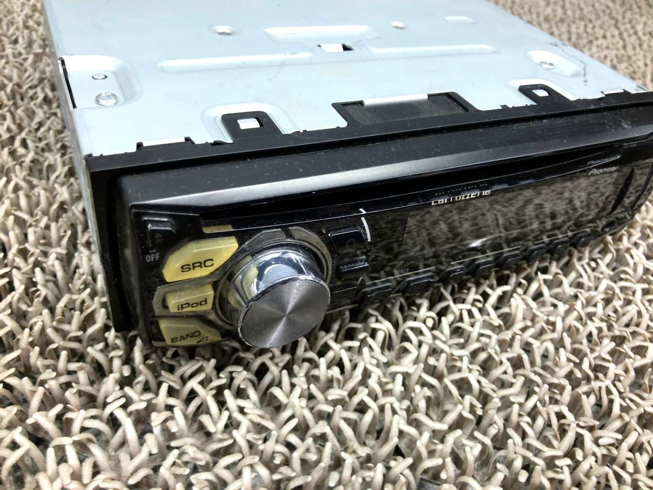 Pioneer carrozzeria DEH-490 Car Stereo Receiver Tested Working w/ Harness Japan