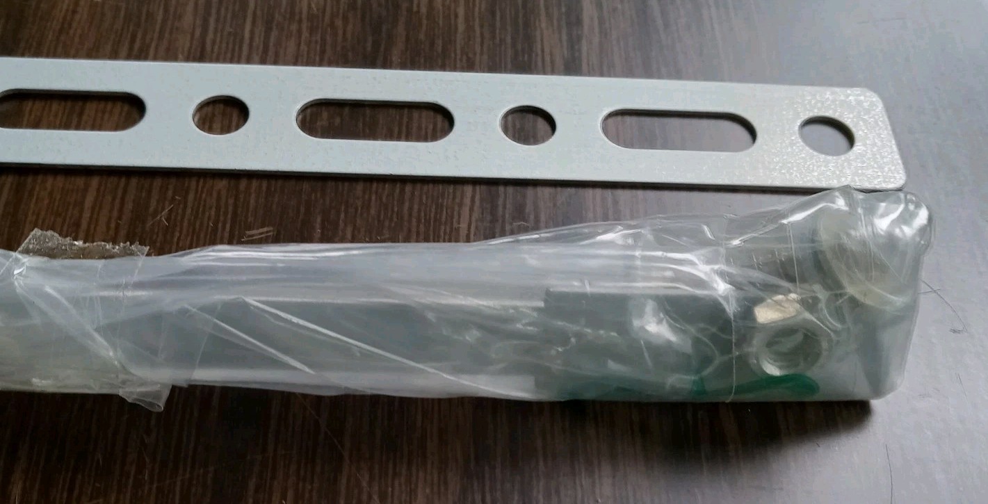 AM FM cassette For Car Optimus 2110 In Dash Detachable Face Radio Shack New