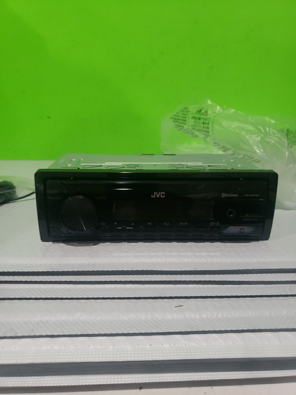 JVC KDSX27BT Car Stereo with Bluetooth 100W Digital Media Receiver 1.5A Open Box