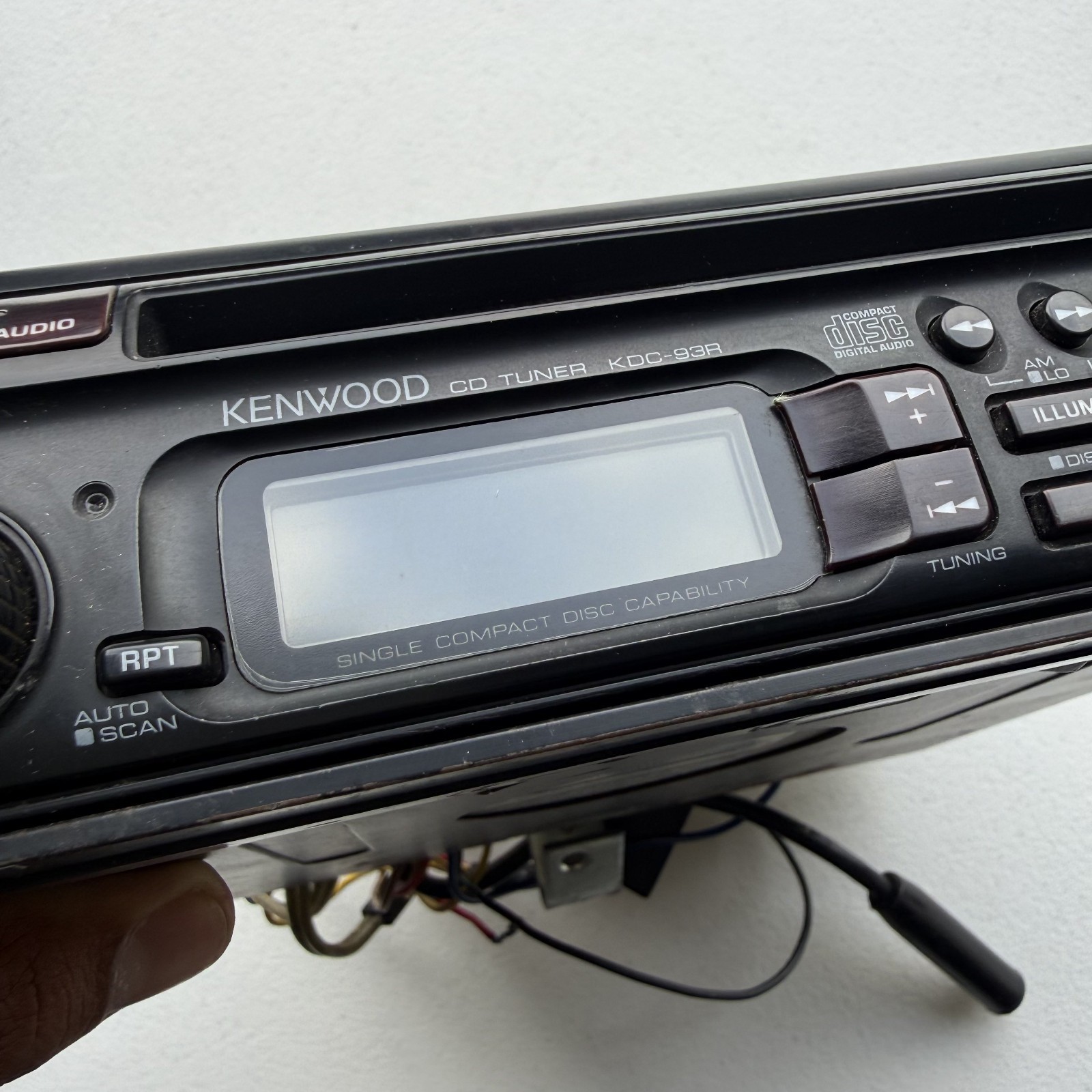 Kenwood KDC-93R Black Wired Compact AM/FM Radio In-Dash Digital CD Player