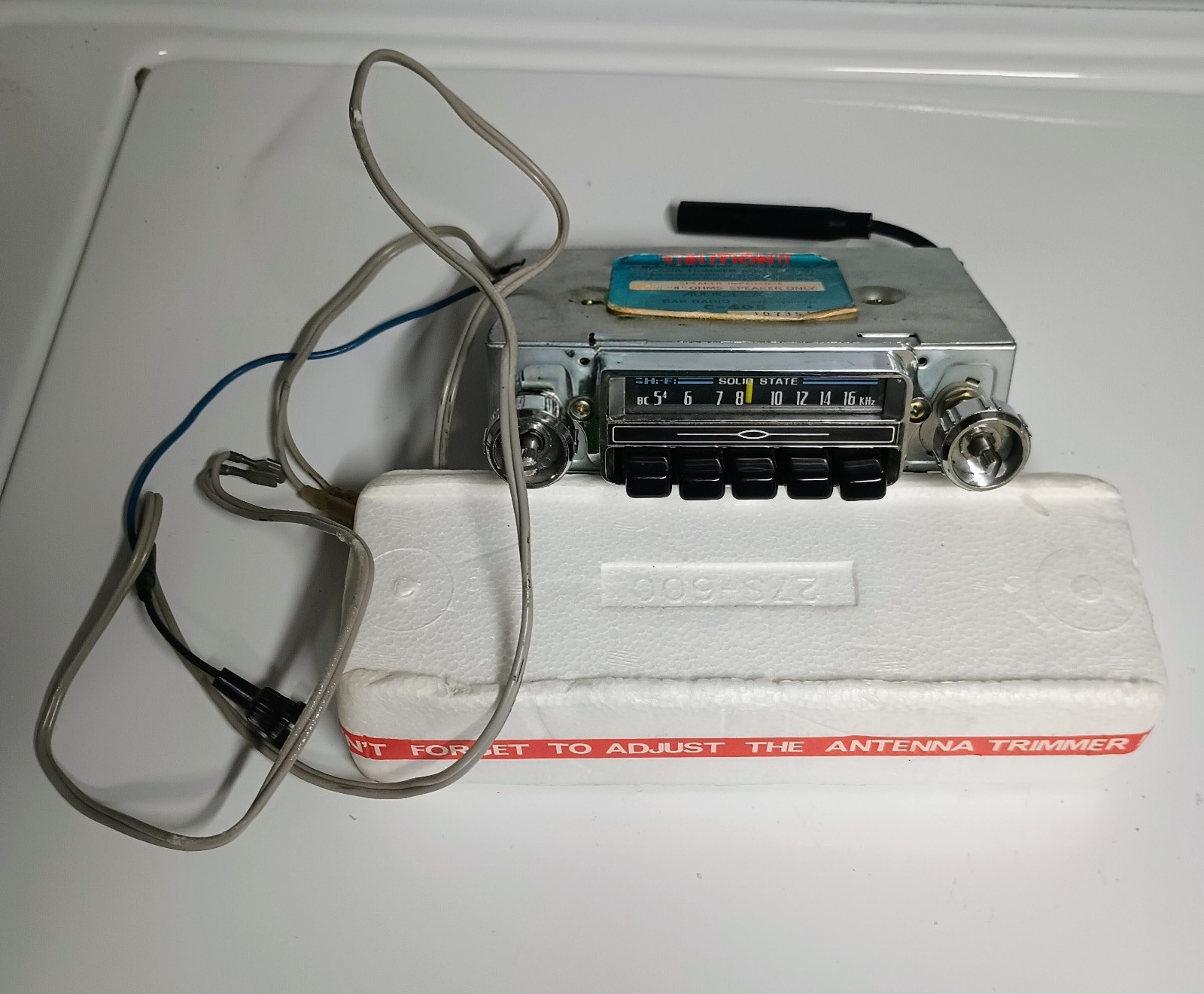 Audiovox Solid State Car Radio C-405 In-Dash 12V AM 540-1600kHz Tested NOS