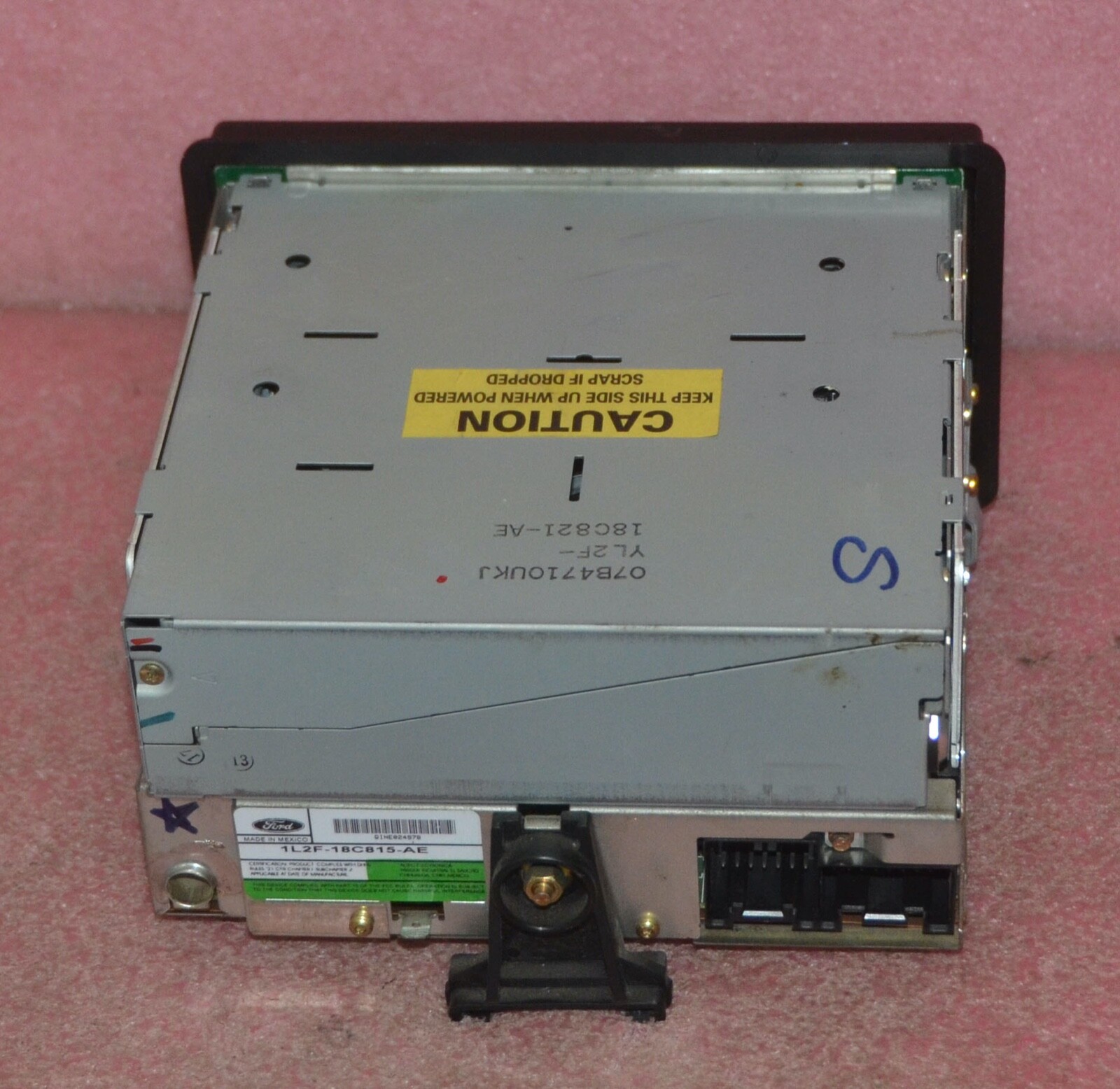 Ford In-Dash Car Stereo Model 1L2F-18C815-AE___PLEASE READ!!!