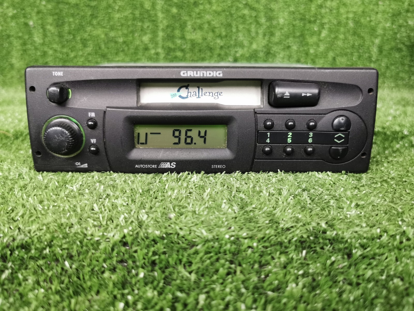 Grundig Challenge 200 Grundig Challenge200 Oem Genuine Original Car Radio