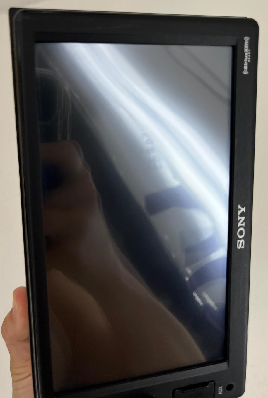 Sony XAV-AX1000 7″ AM FM Bluetooth Car Stereo | Wireless Car Play & Android Auto