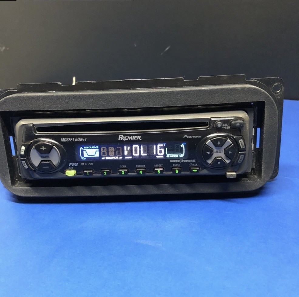 Premier Deh-230 Old School Head Unit CD Player / Radio Pioneer MOSFET 50 W x 4