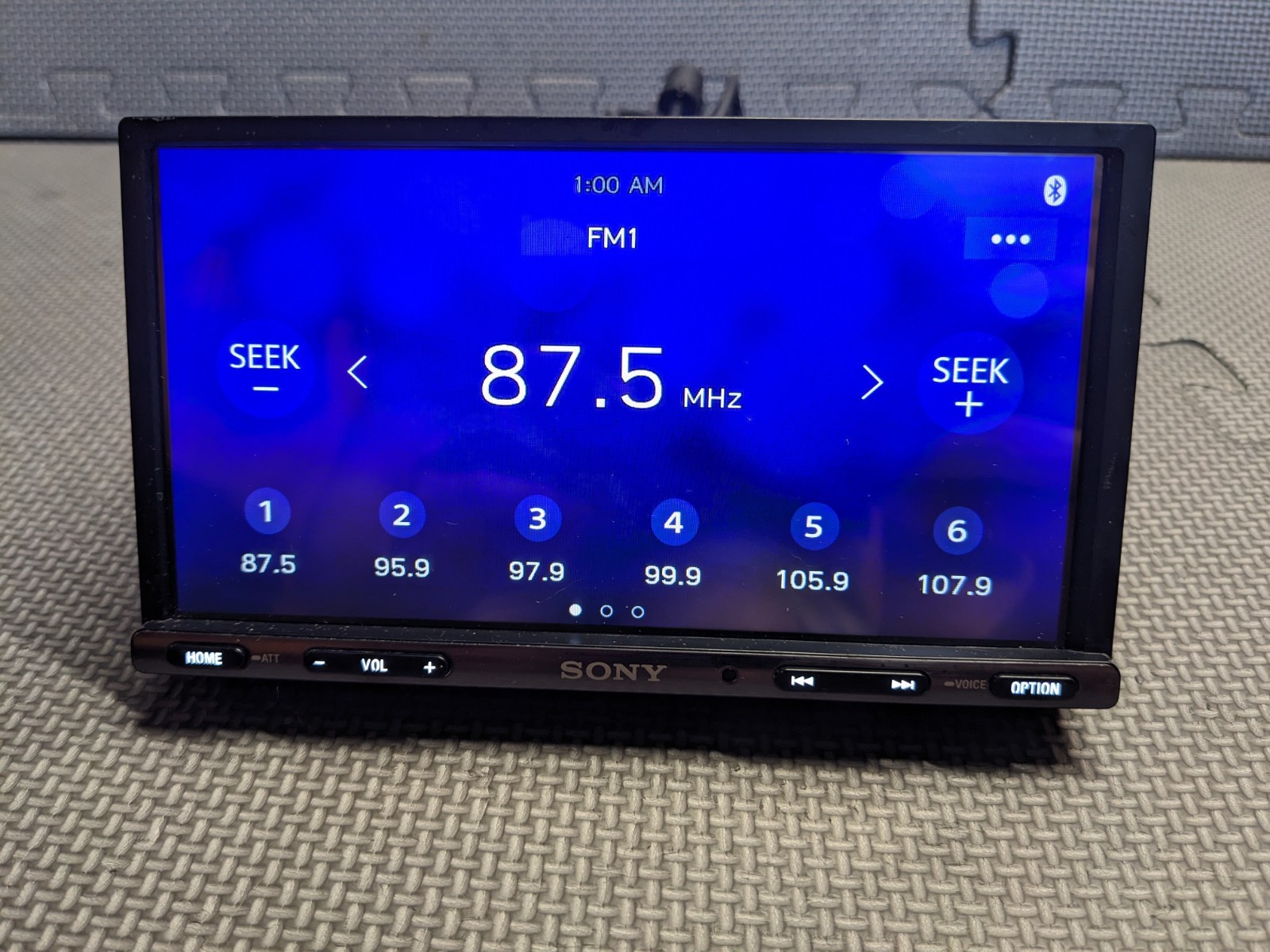 Sony XAV-AX150 6.95″ Multimedia Touchscreen Receiver CarPlay Android Auto TESTED