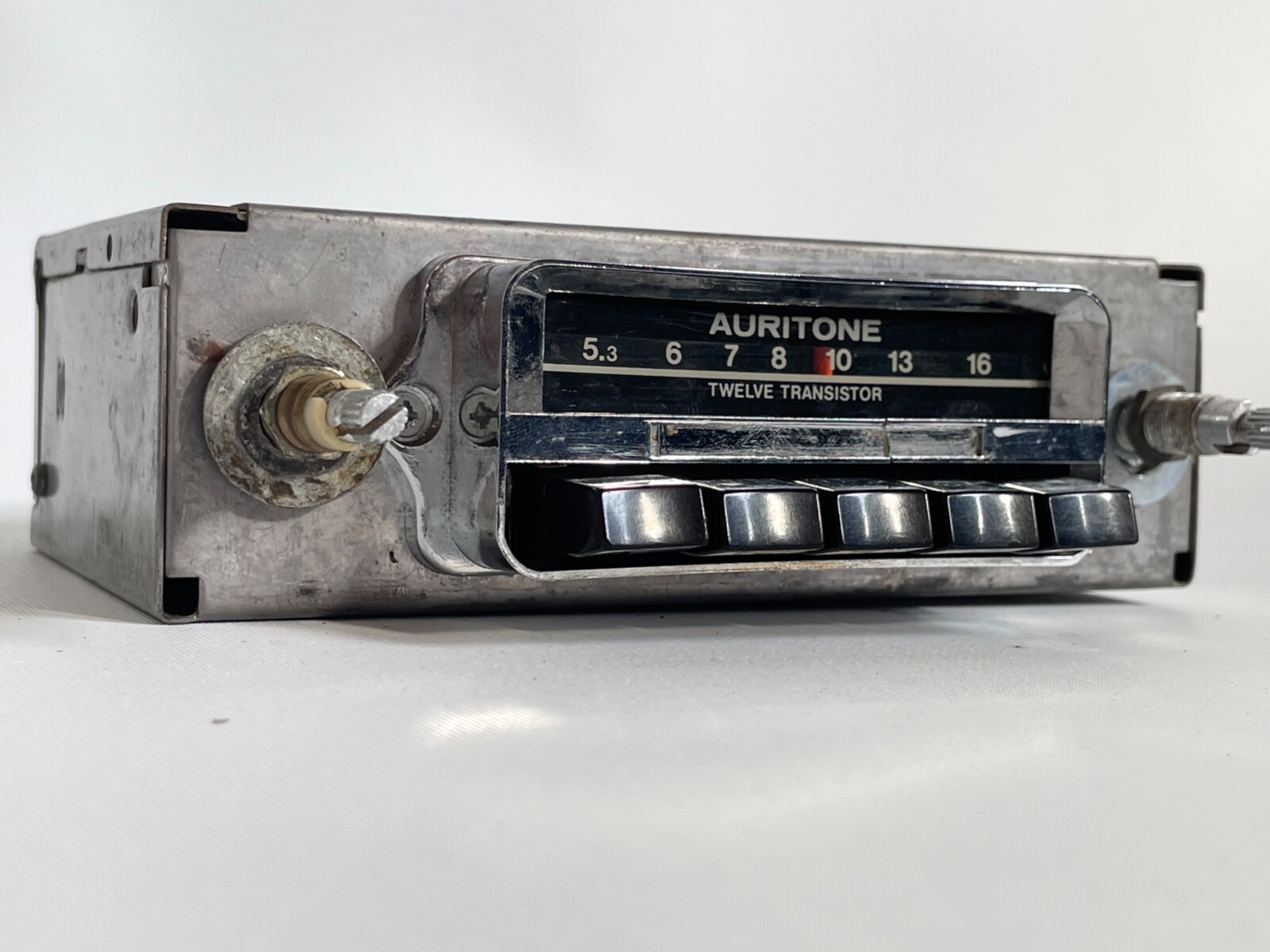 Rare Vintage Auritone Car Radio – 1860s – Made in Australia
