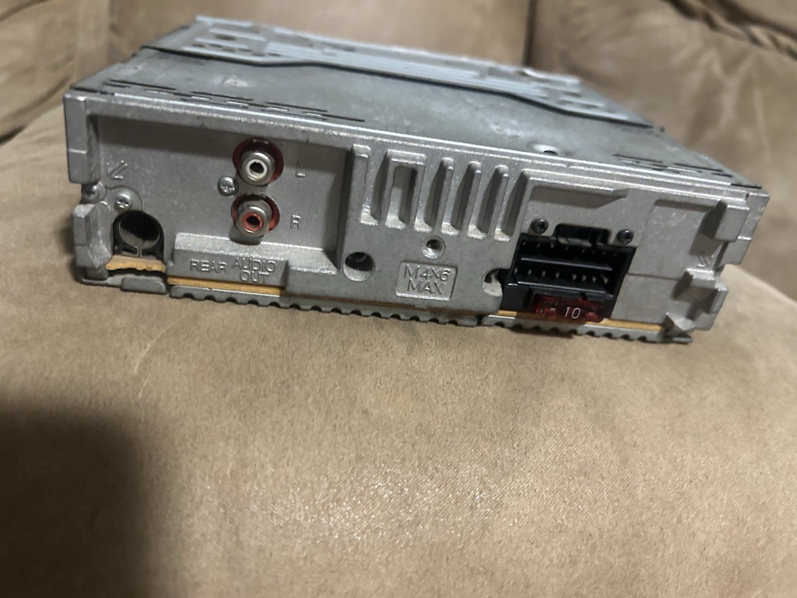 Sony Xplod CDX-GT100 CD Receiver Drive-S Detachable Faceplate