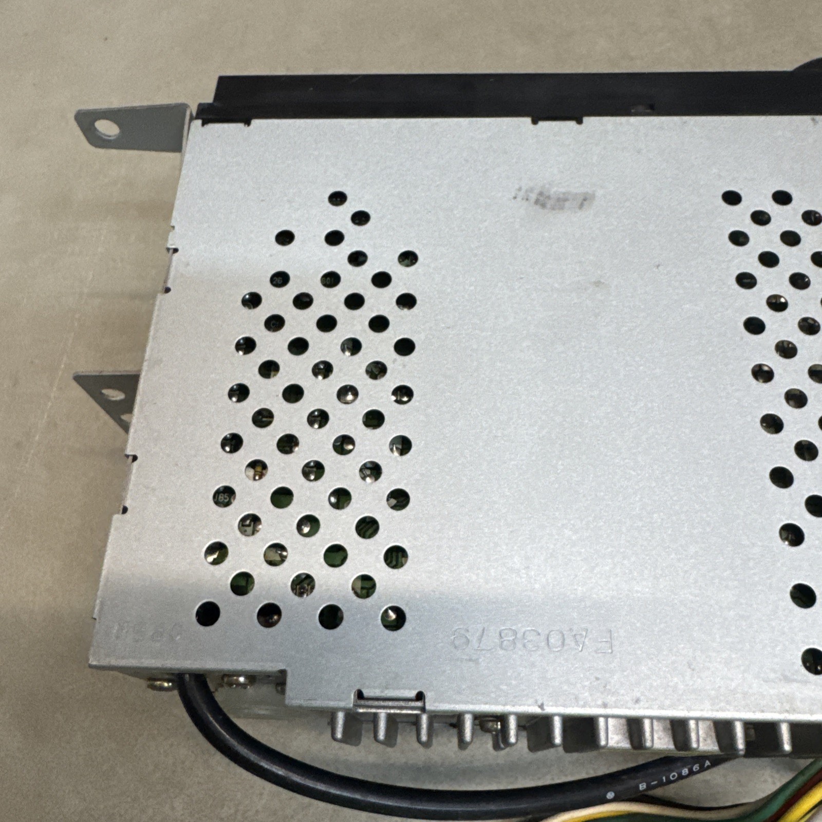 Subaru Model #86225GA400 Oem Original Car Radio Ref No: CR-LF171A + Trim