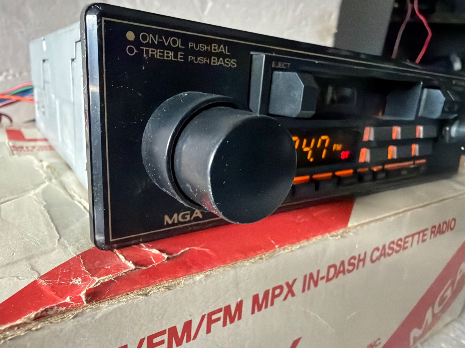 Am Fm Cassette Car Stereo RARE Quality Vintage New Display 2 Knob Shaft By MGA