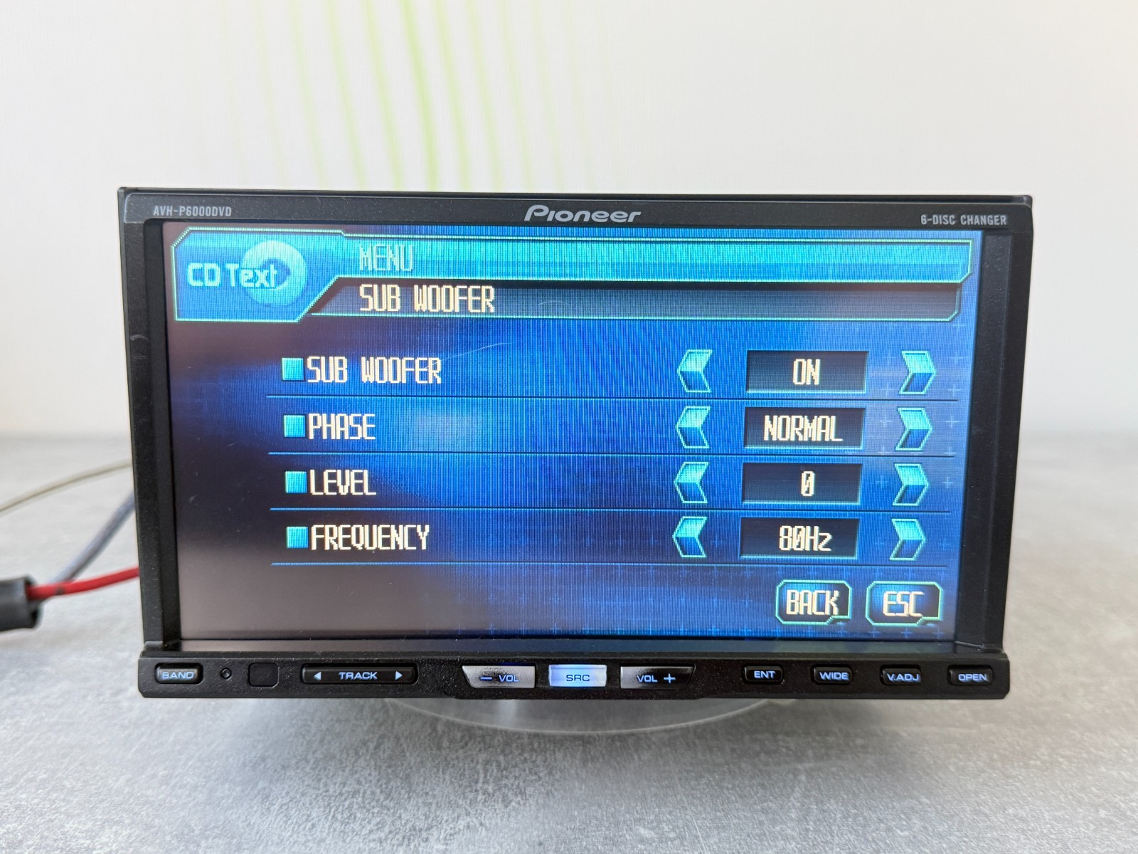 Pioneer AVH-P6000DVD 2DIN 6-Disc Changer DVD CD Touchscreen Car Stereo Multimedi