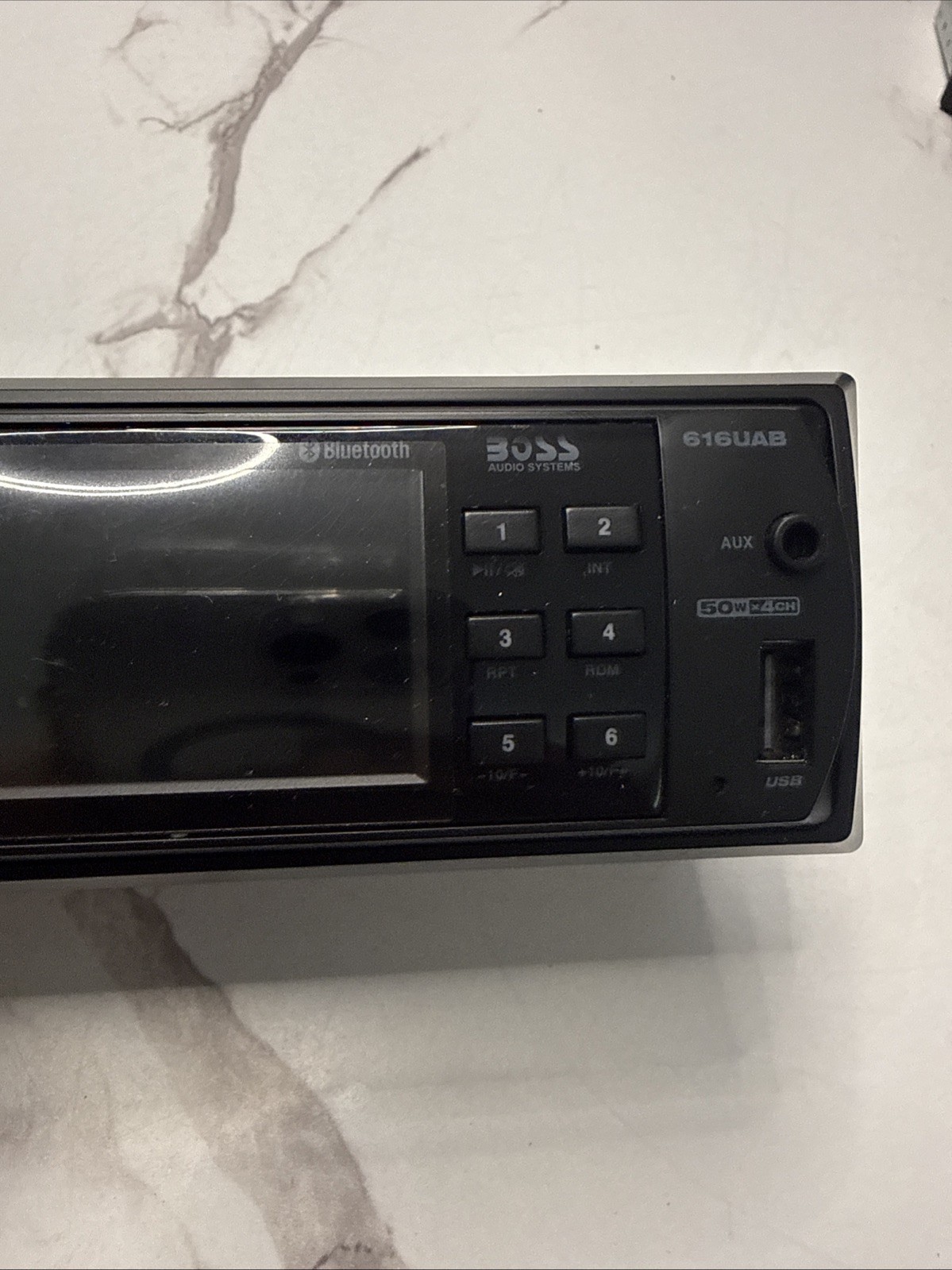 Open Box BOSS 616UAB Single DIN Bluetooth Car Stereo No Harness Cables Or Remote