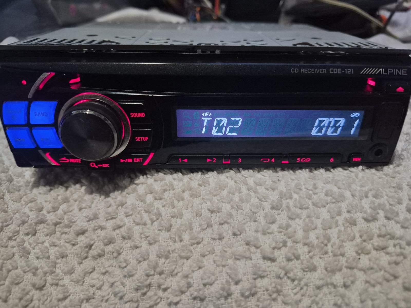 Alpine CDE-121 Single Din Car Stereo CD Usb Aux **NO Bluetooth** 2011 Headunit