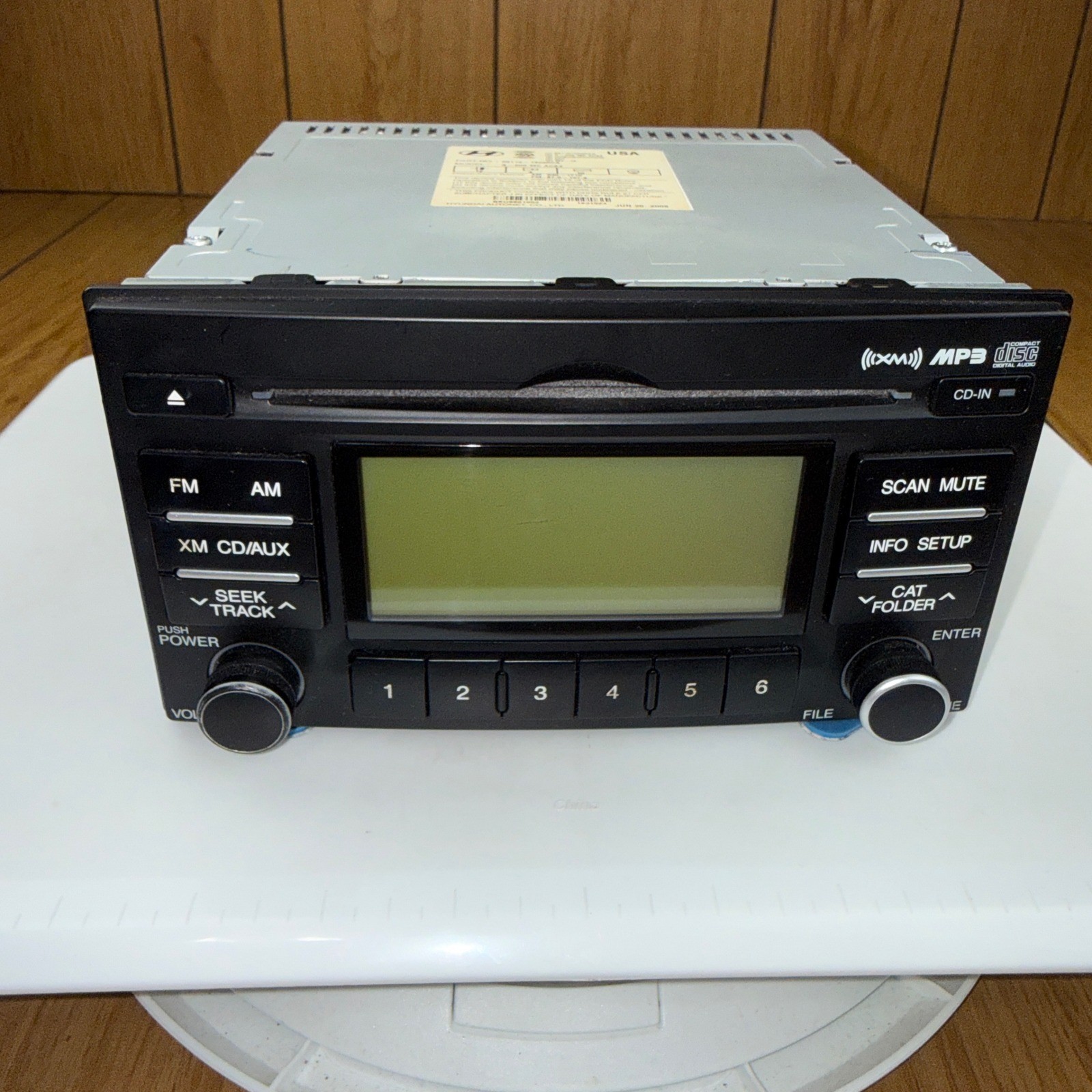 Hyundai Autonet Radio CD MP3 XM Player OEM 96110-1E085CA Model A-200 MC ACA3