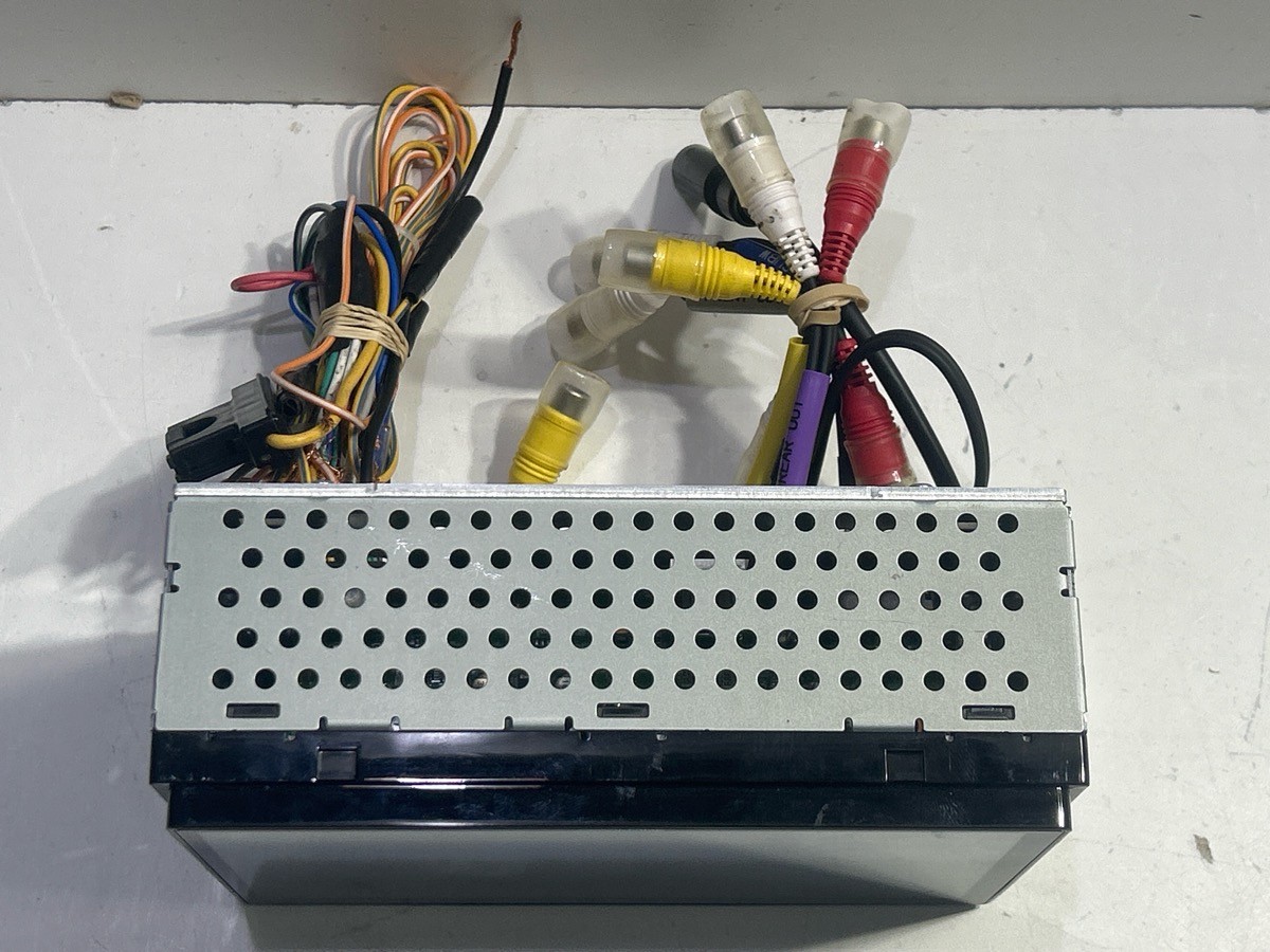 ALPINE MODEL ILX-W650 DOUBLE DIN CAR STEREO (P11036562)